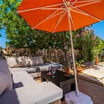 Villa Infinity Flora *