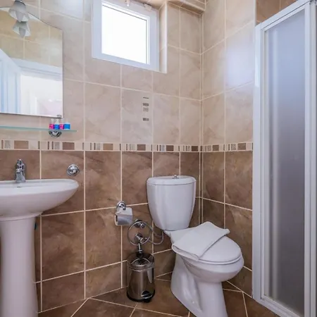 Infinity Flora Βίλα